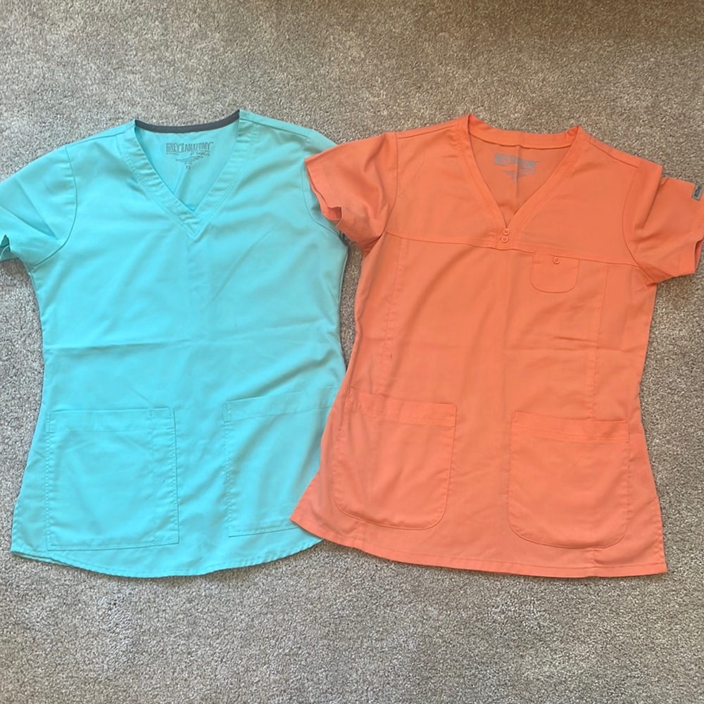 Scrub tops